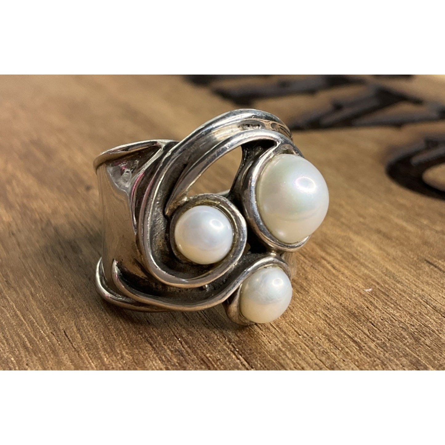 Hagit Gorali HG Sterling Silver Pearl Ring Israel Modernist Statement Ring Sz 7