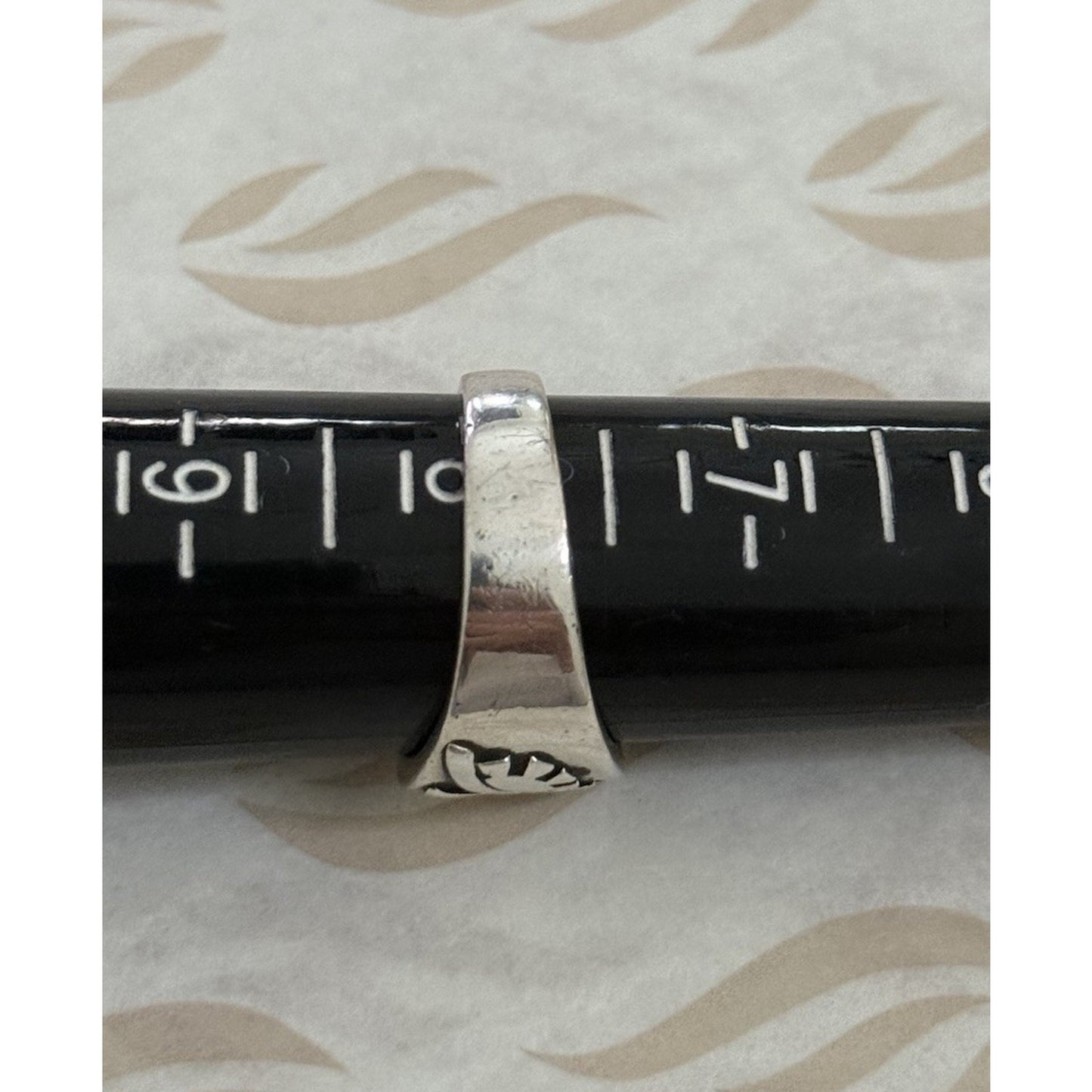 James Avery Retired & Rare Sterling Silver Easter Ring Size 8 Pre-Owned