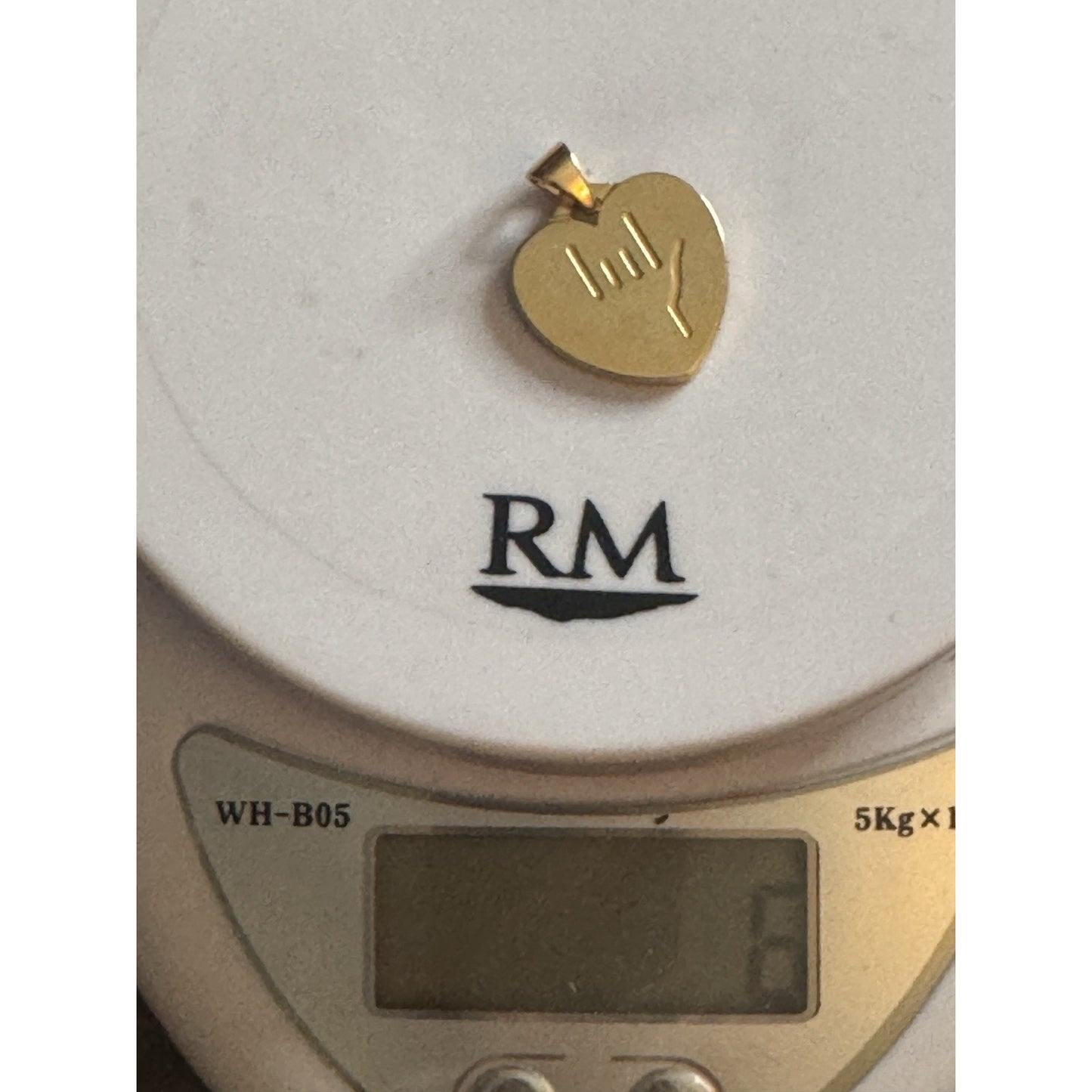 Pre owned James Avery Retired RARE 14k Gold Heart ASL I Love You Heart Pendant Charm 6 gr
