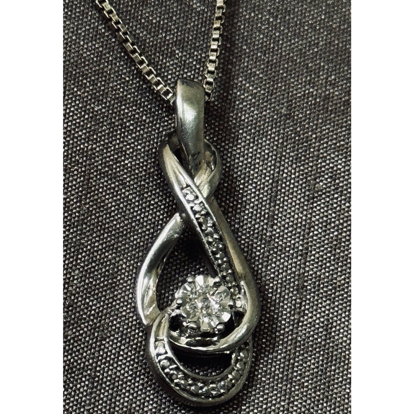 925 Sterling Silver Genuine Diamond Infinity Swirl Pendant Necklace 18” Italy 9g