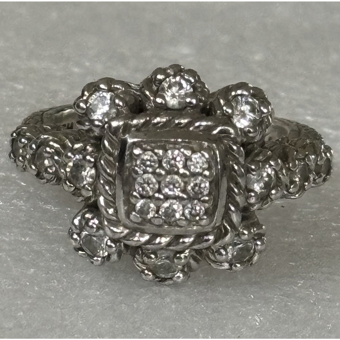 Judith Ripka Sterling Silver Diamonique Halo Cluster Ring size 7 - 9gr