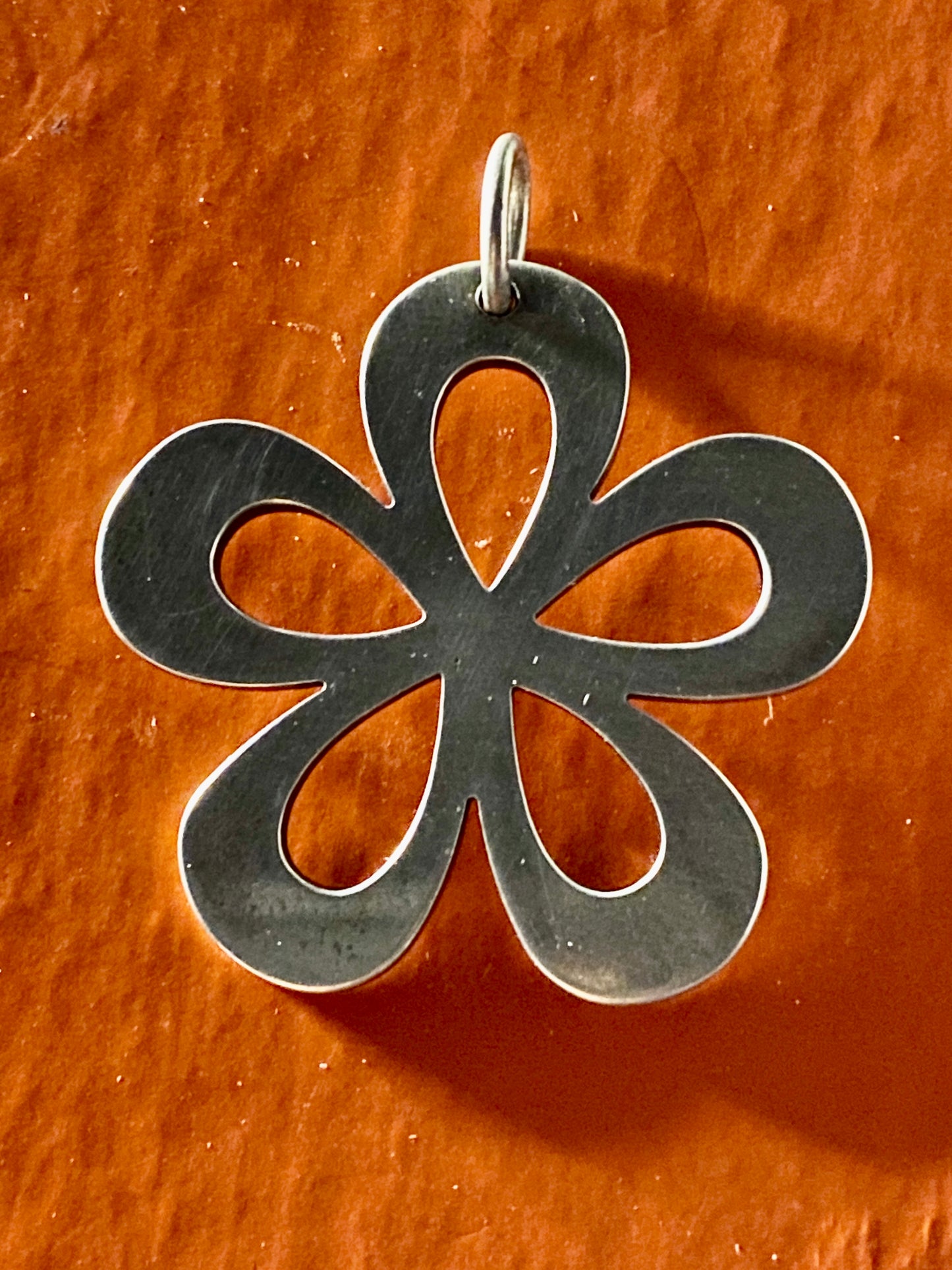 Preowned James Avery Retired Silver Large Flower Pendant