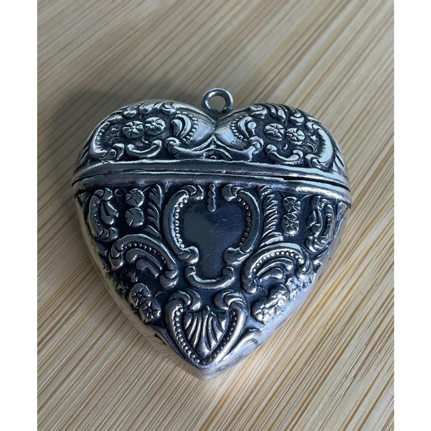 Vintage Victorian Heart Shaped Sterling Silver Repousse Match Safe Pendant 925