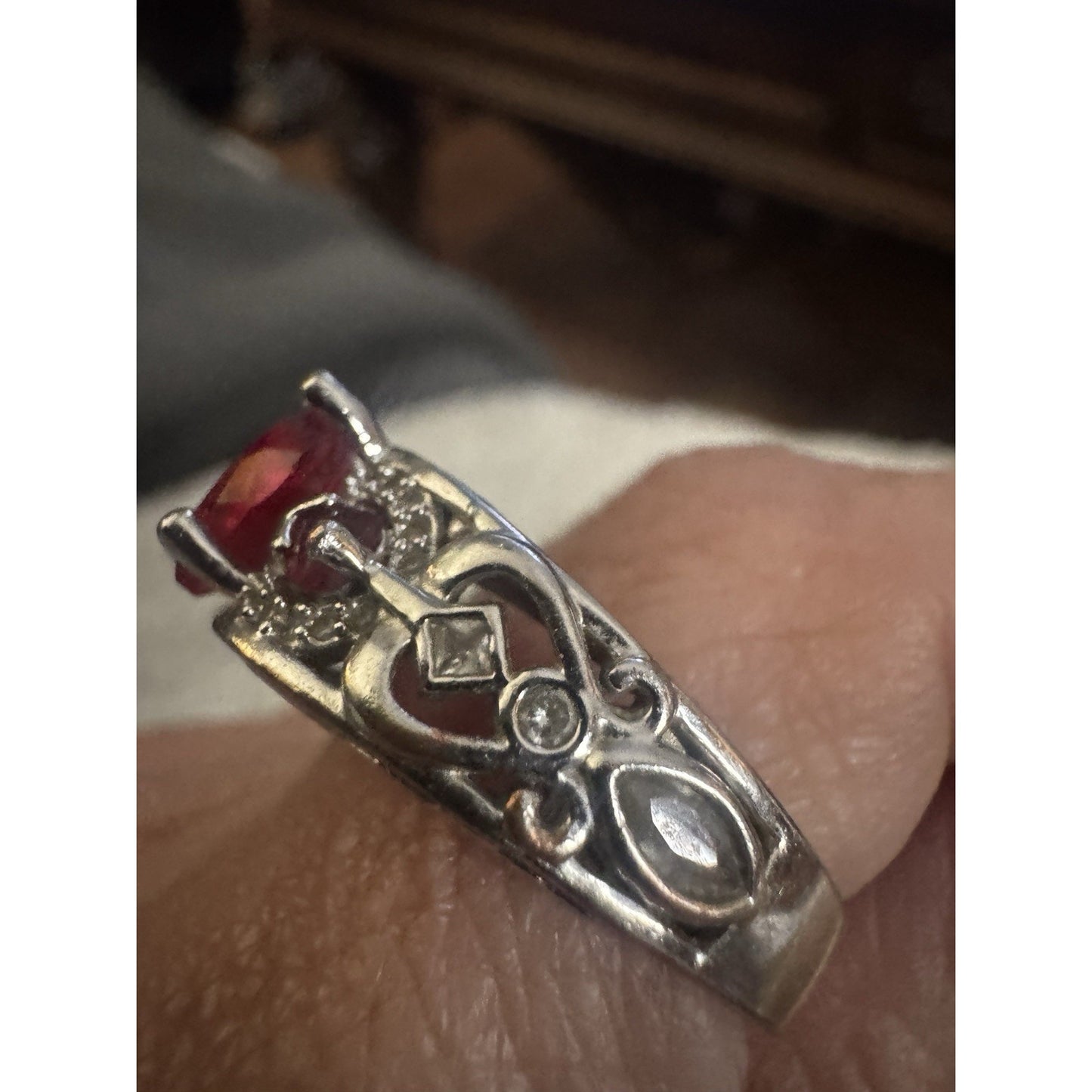 Sterling Silver Lab Created Red Heart Gemstone Ring 925 Filigree Size 8.5, 5.5g