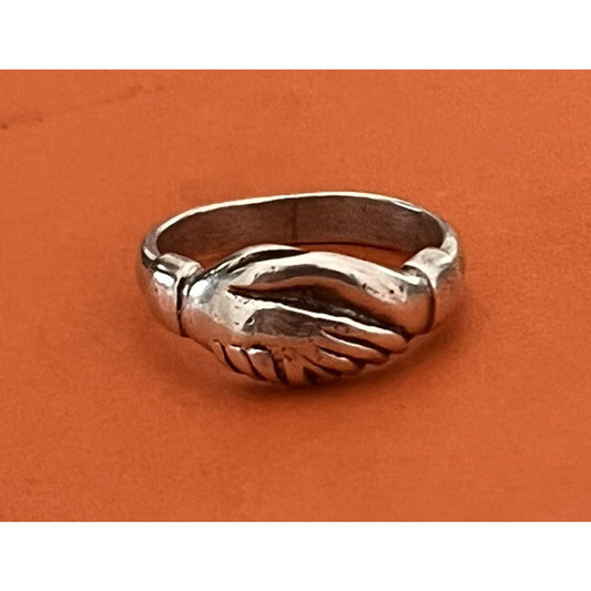 James Avery Retired Sterling Silver Friendship Ring Size 6.5 Pre-Owned