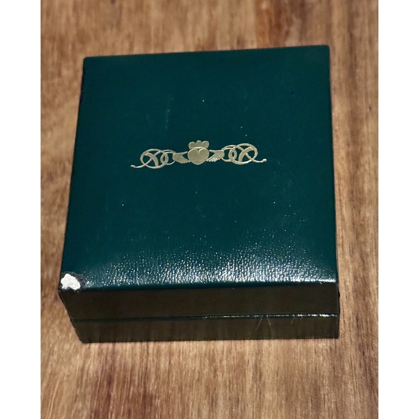 Vintage SOLVAR Irish Claddagh Shamrock Brooch Green Enamel Pin w Box Ireland