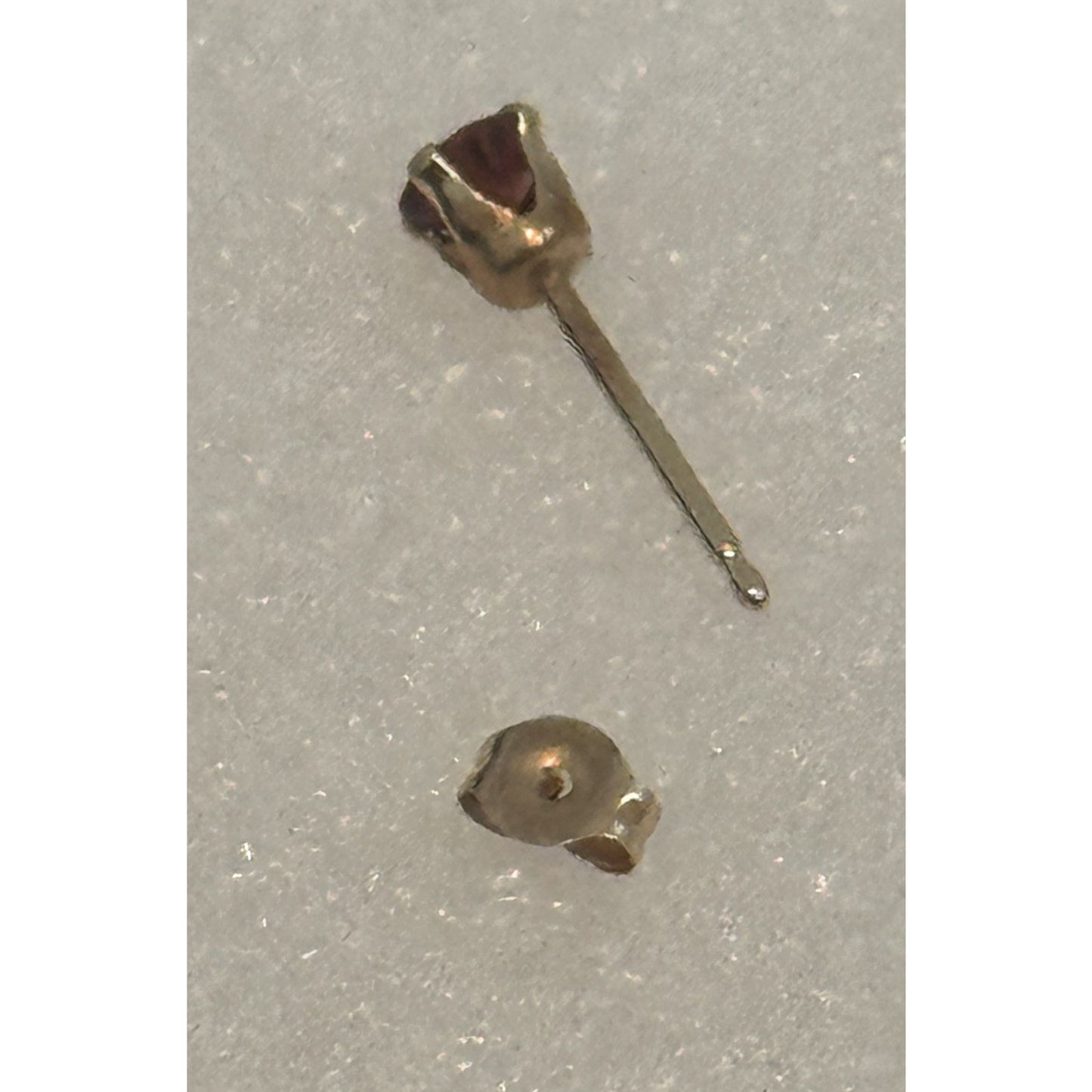 Vintage T&C 14k Gold Garnet Stud Earrings January Birthstone