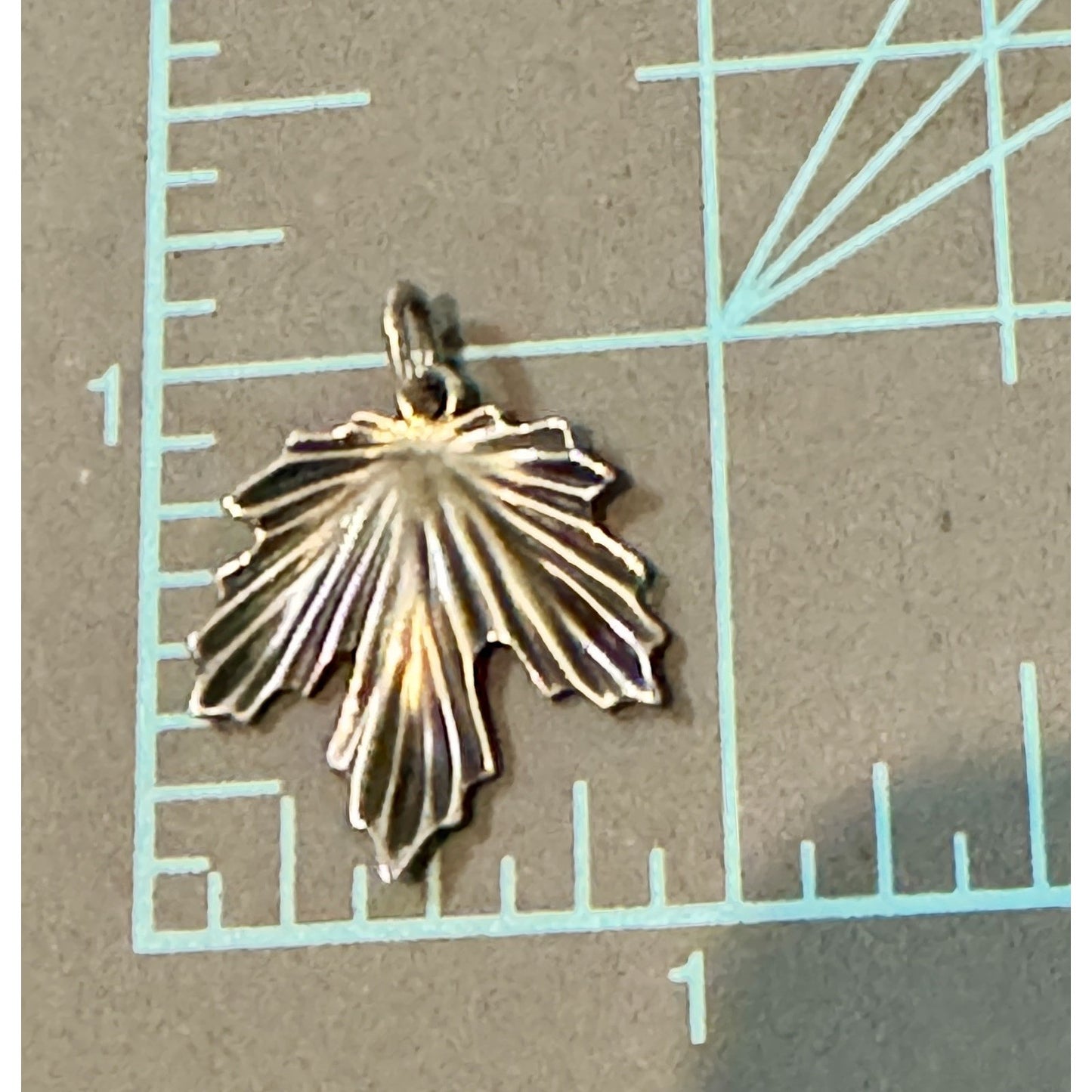 James Avery Retired Sterling Silver Maple Fall Leaf 🍁 Charm