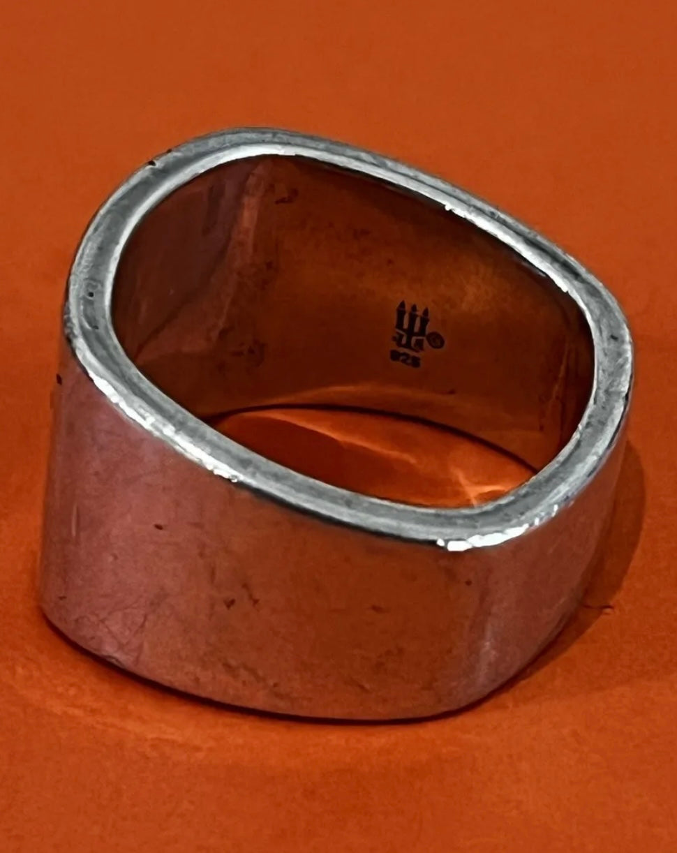 Preowned James Avery Retired HTF Longhorn Ring Size 8.5