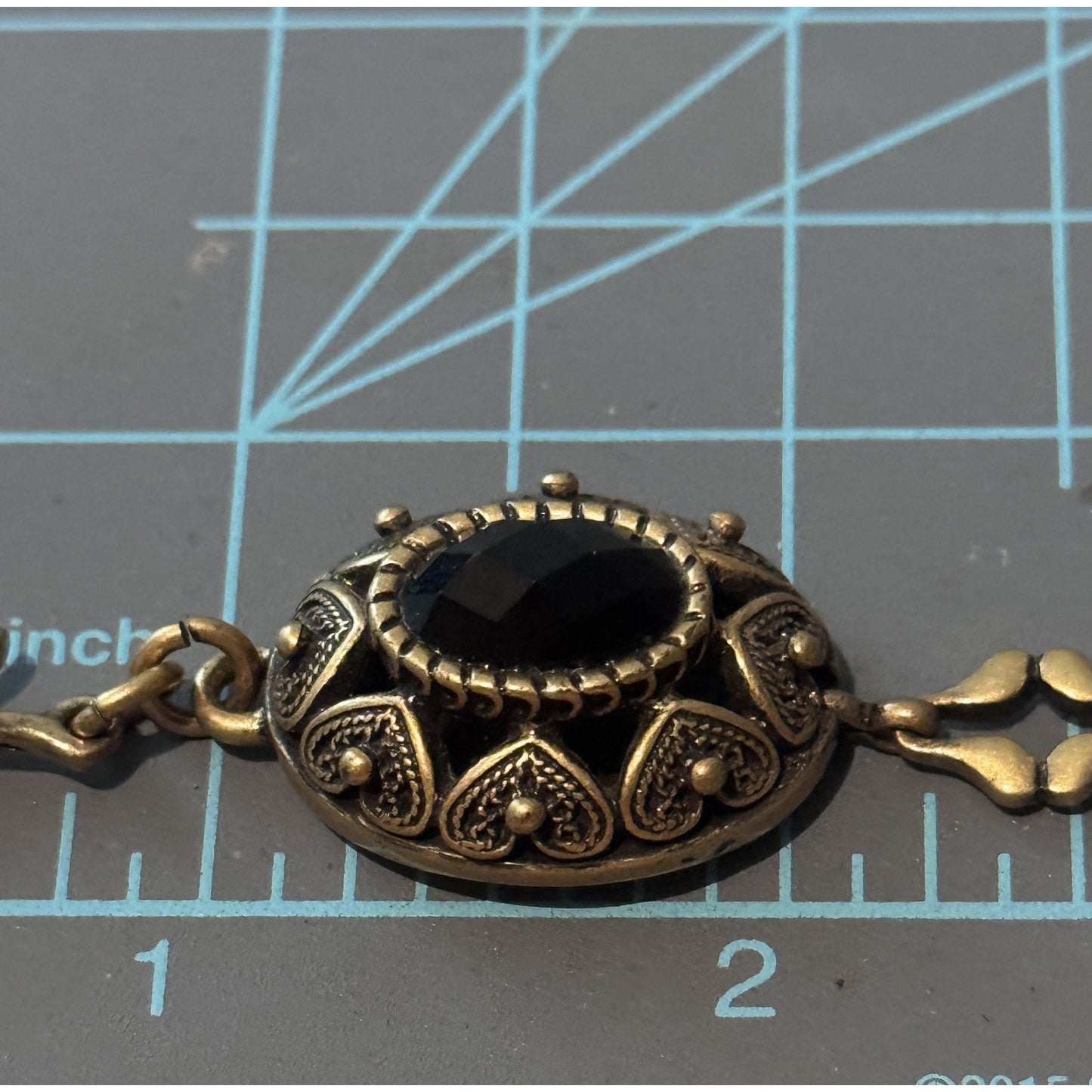Lucky Brand Gold Tone w/Black Stone Filigree Bracelet 7.5"