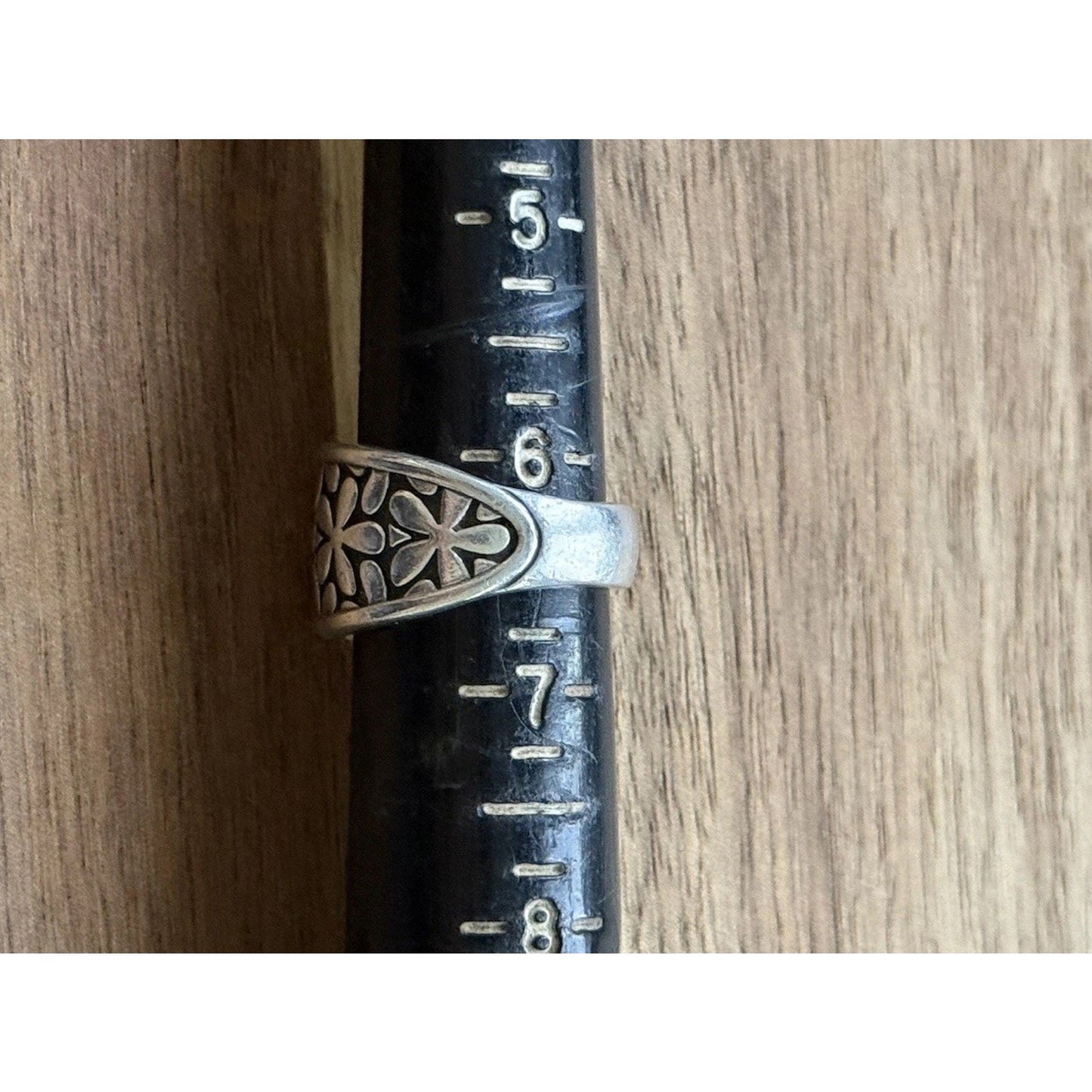 James Avery Retired Sterling Silver Spring Blossom Ring Size 6.5
