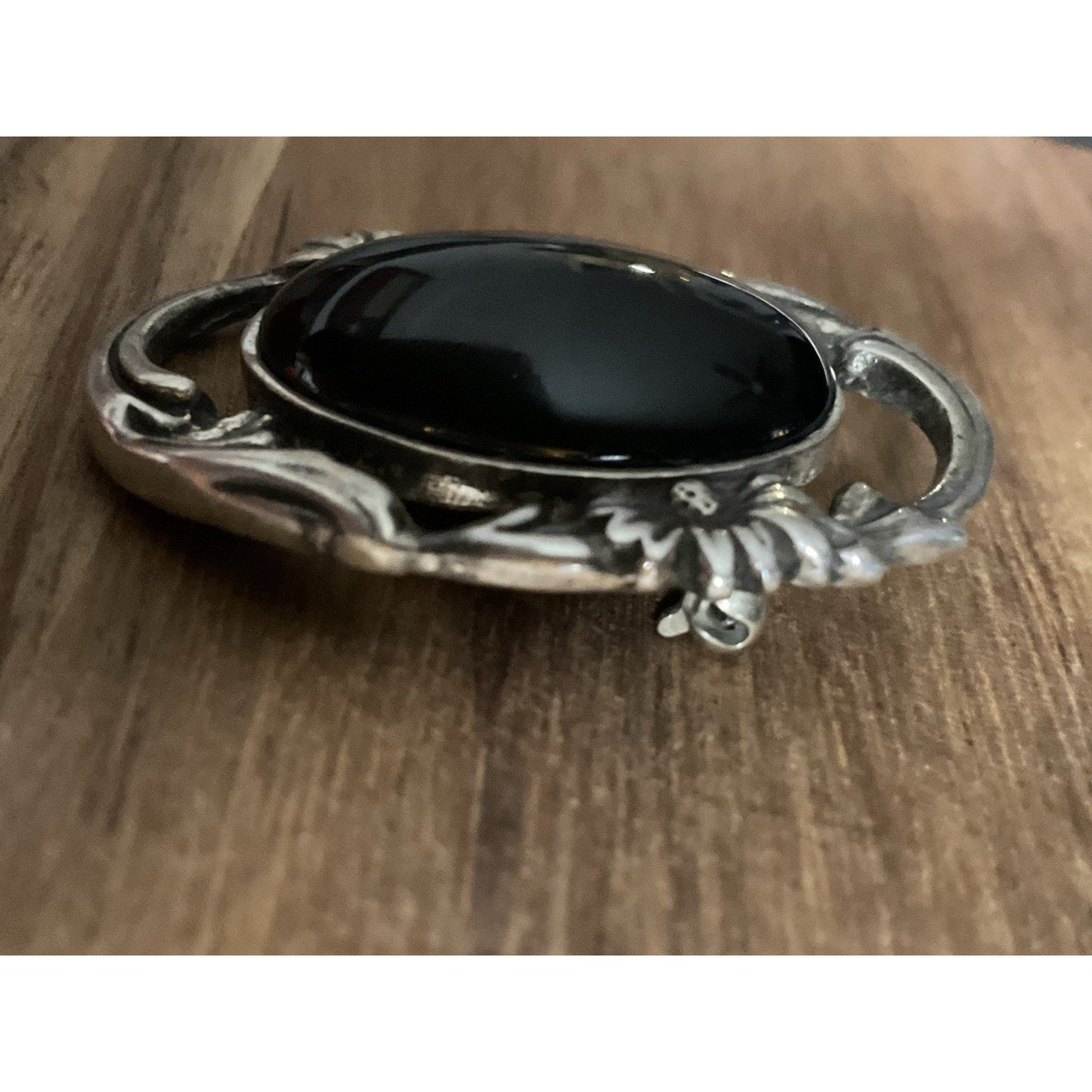 Vintage J Kalina Sterling Silver Floral Brooch with Black Onyx Cabochon 12.5g