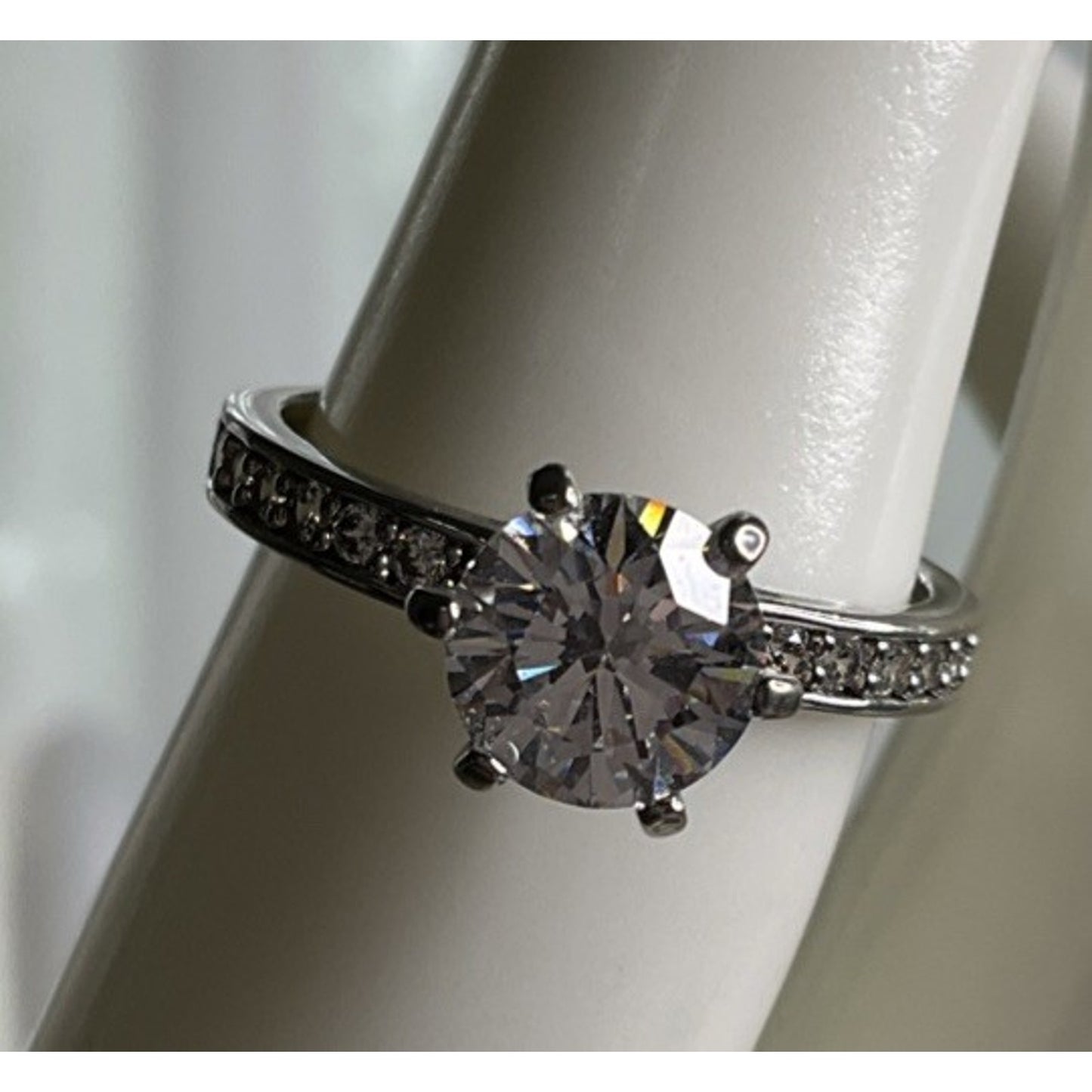 SU Sterling Silver Glass Solitaire Ring Moissanite Accents Size 6.5