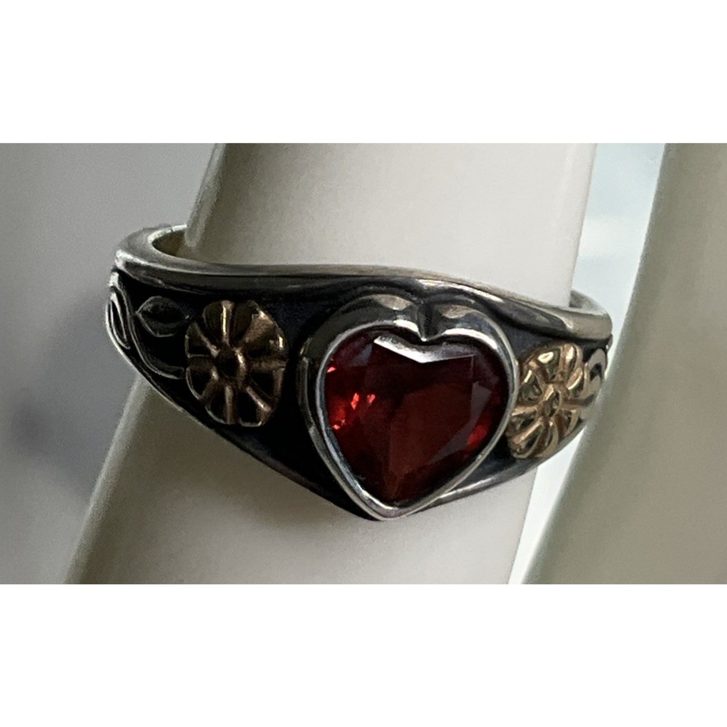 Retired James Avery Sterling Silver And 14k Gold Garnet Red Heart Ring Size 6