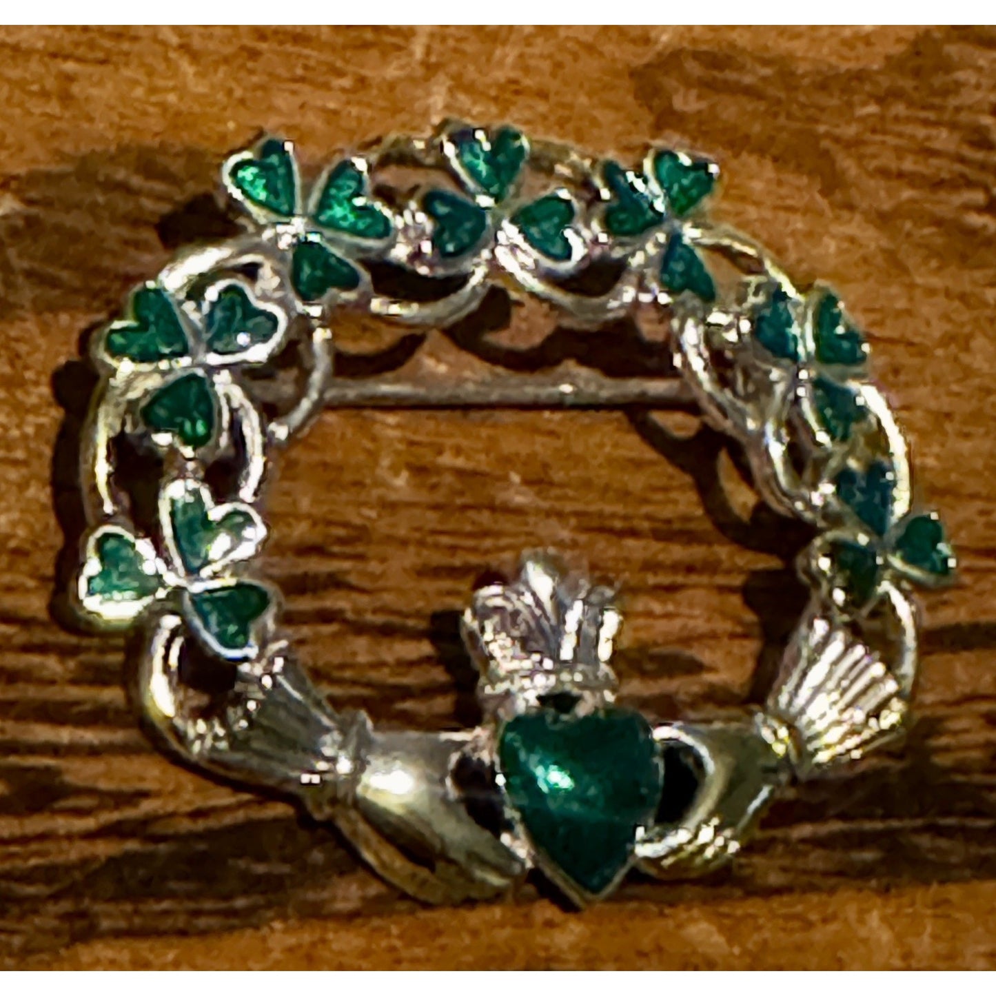 Vintage SOLVAR Irish Claddagh Shamrock Brooch Green Enamel Pin w Box Ireland