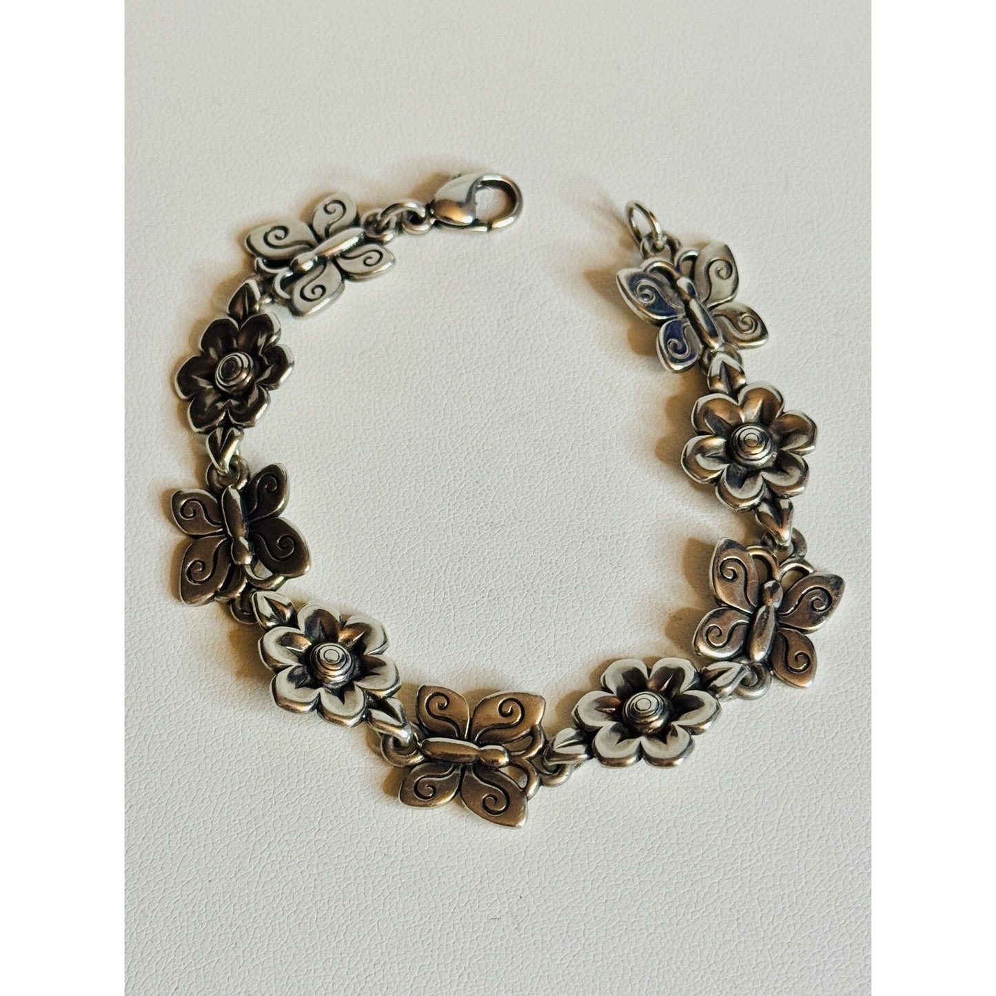 James Avery Retired RARE Butterflies and Blooms Flowers Bracelet w/ Box & Pouch Pre-Owned