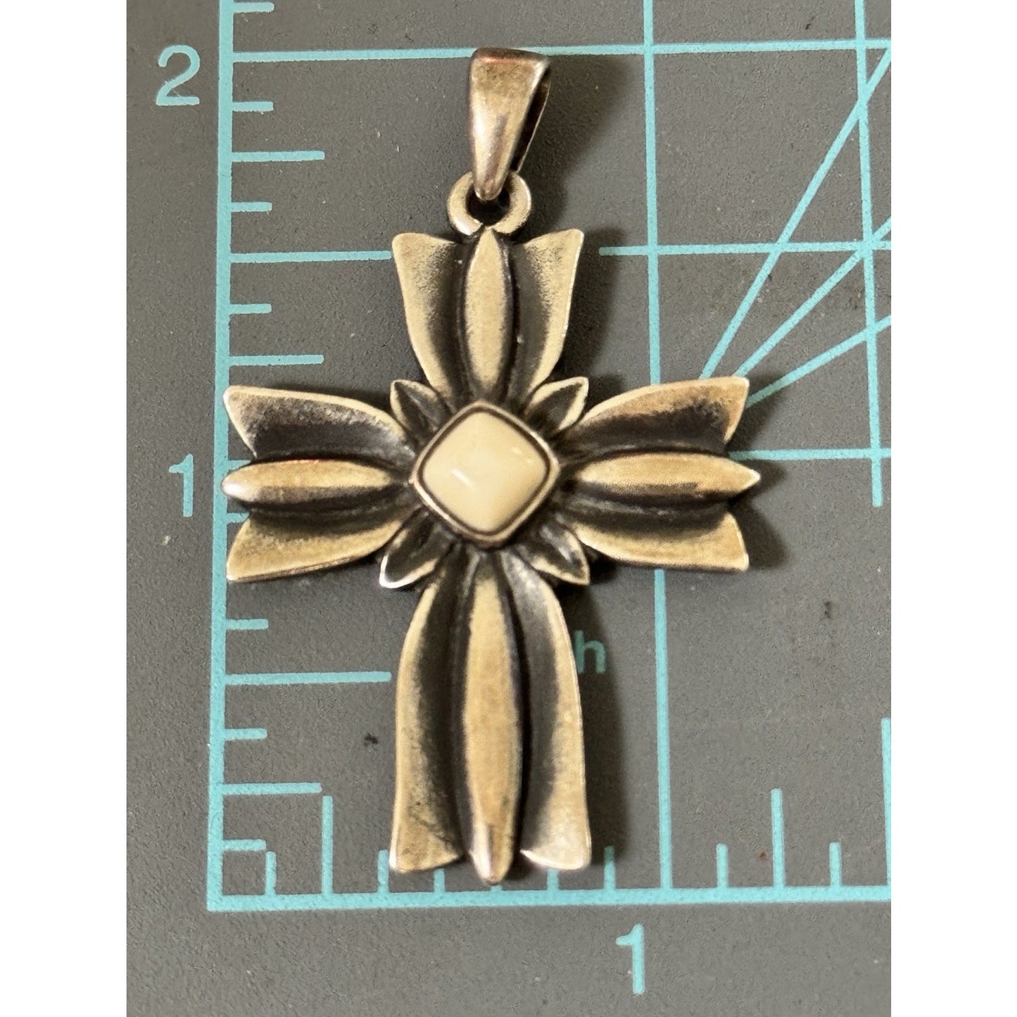 Pre Owned Retired James Avery Floral Cross Pendant With White Cabochon Sterling Silver 2”