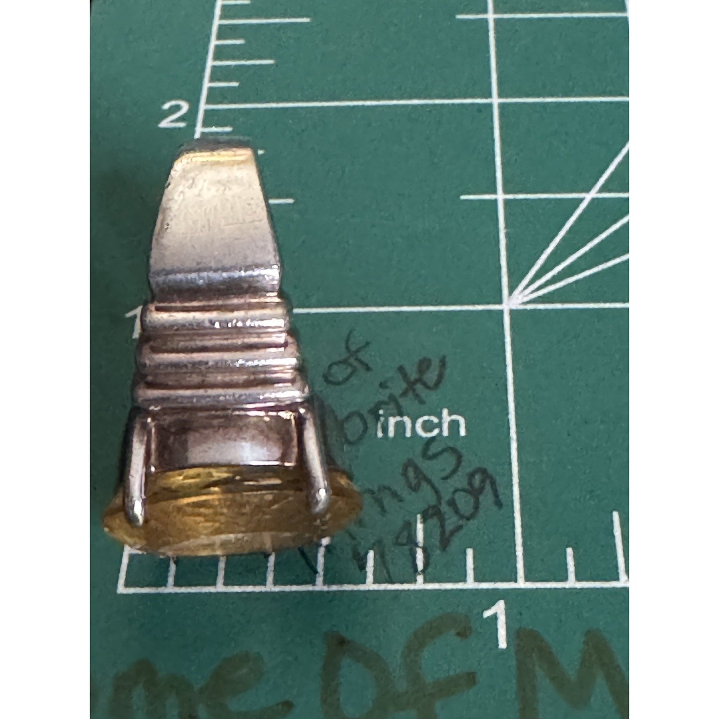 Vintage Sterling Silver 8.1g Citrine Ring Size 7.75 Ribbed Shoulder Design