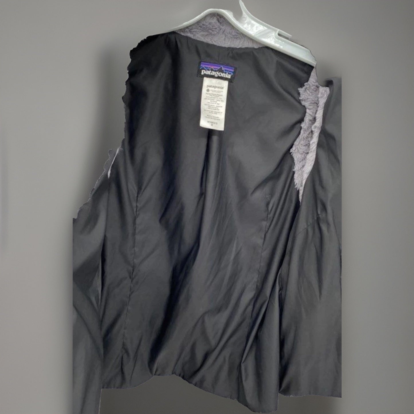 PATAGONIA Womens Gray Faux Fur Lined Zippered Vest Size Medium