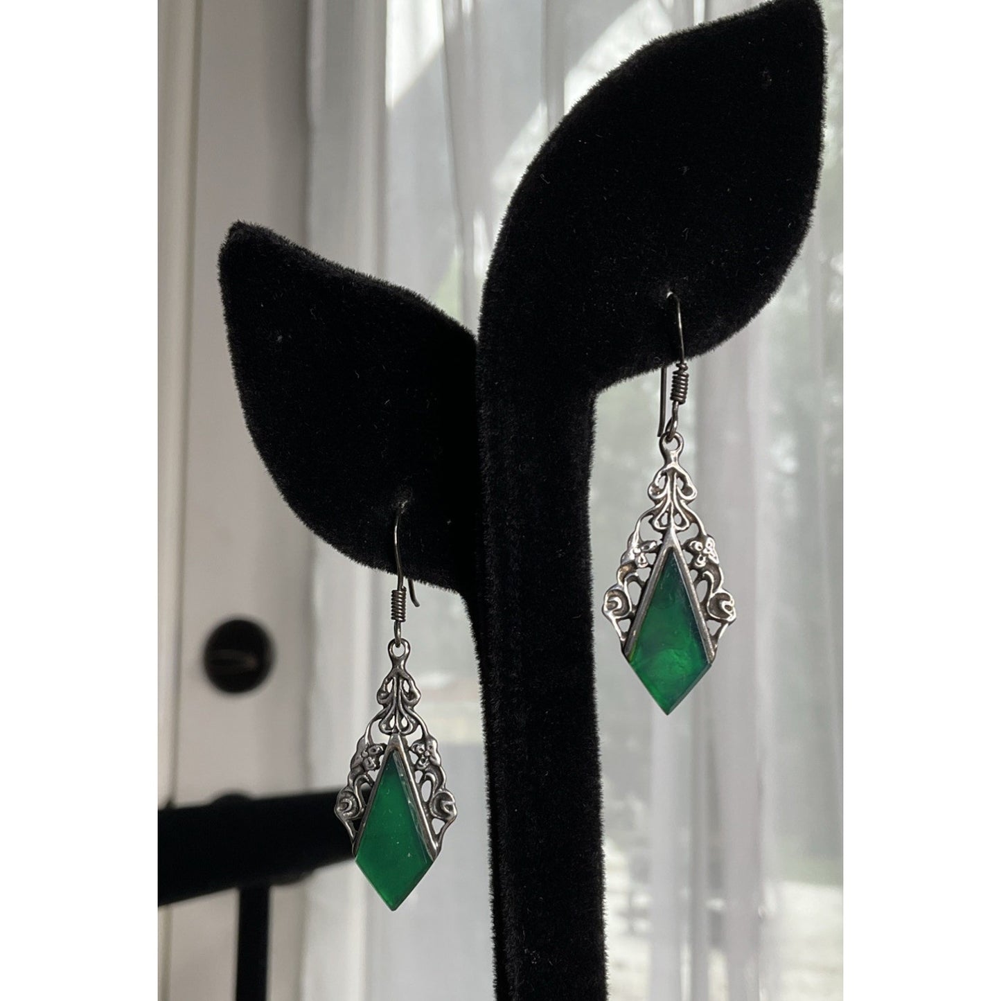 Vintage Green Onyx Art Nouveau Vines Sterling Silver Earrings