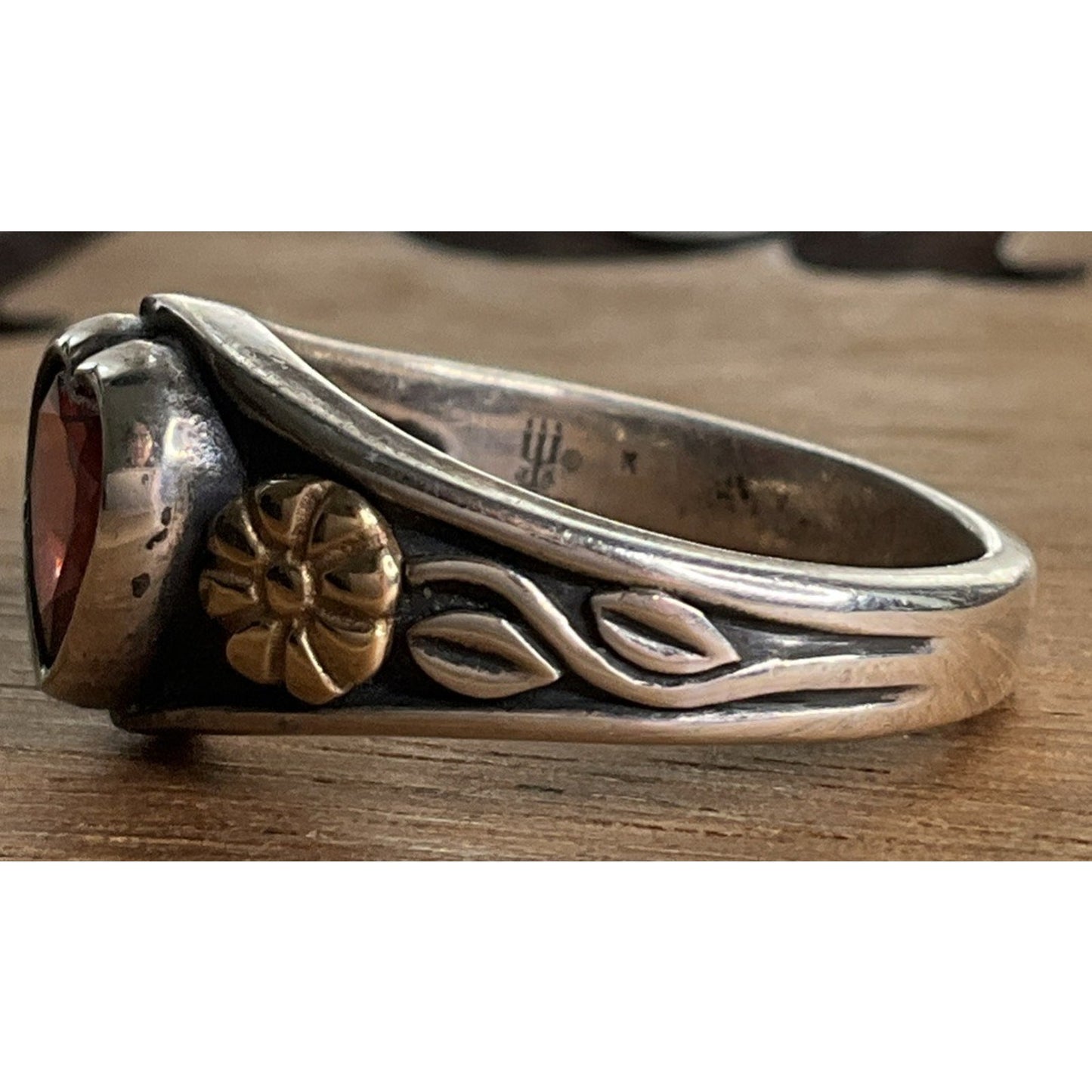 Retired James Avery Sterling Silver And 14k Gold Garnet Red Heart Ring Size 6