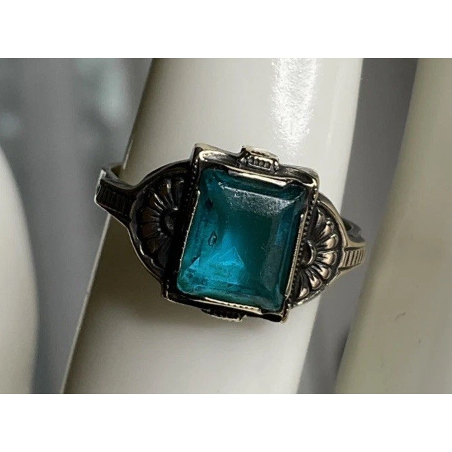 Vintage Sterling Silver 10K Gold Emerald Cut Green Glass 90s Ring Size 7.5