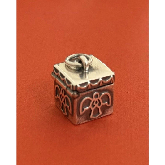 Brand New James Avery Retired Sterling Silver Angel Prayer Box Charm