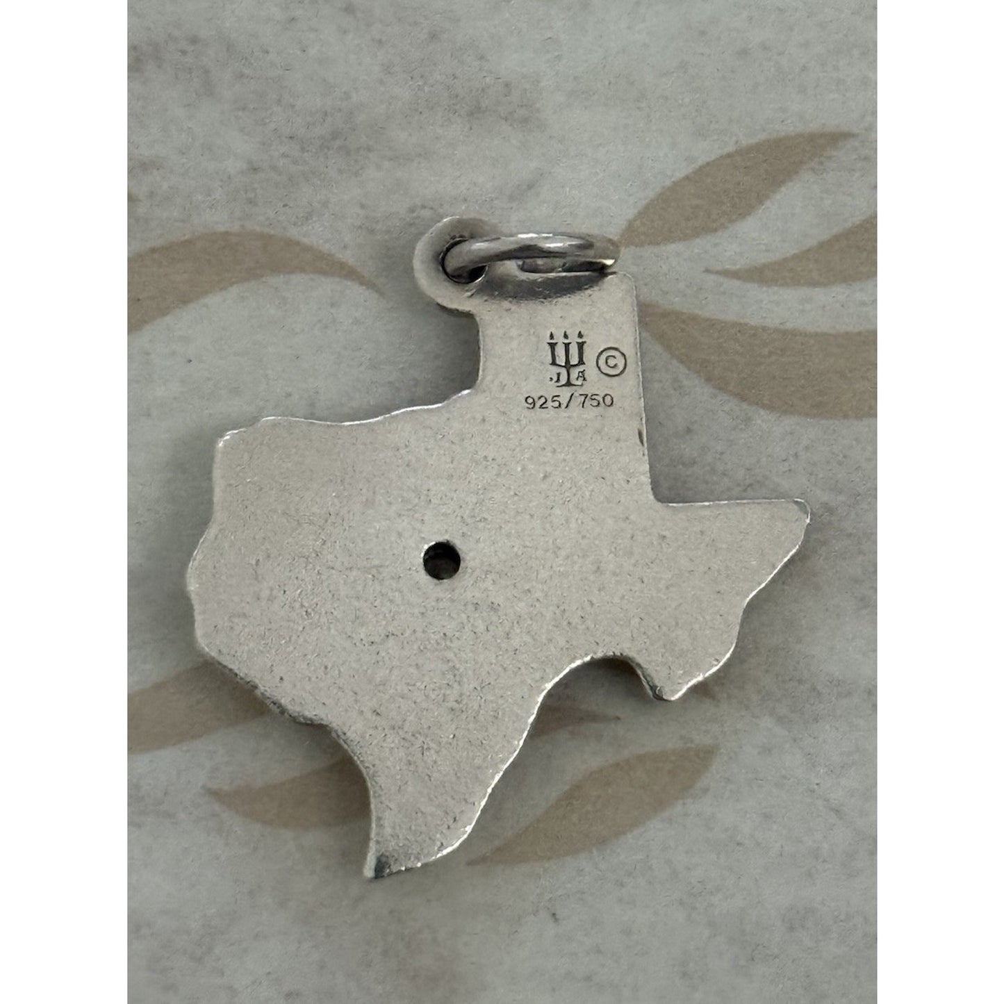 Pre owned James Avery Retired 18k Gold & Sterling Silver Diamond Star of Texas Pendant