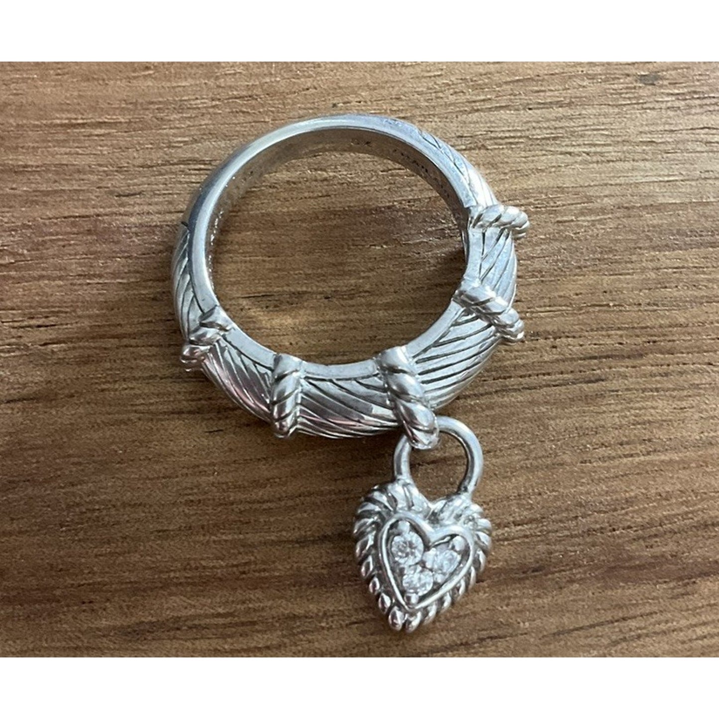 J Ripka Sterling Silver 925 Judith Ripka Dangle Pave CZ Heart Ring Size 6.5