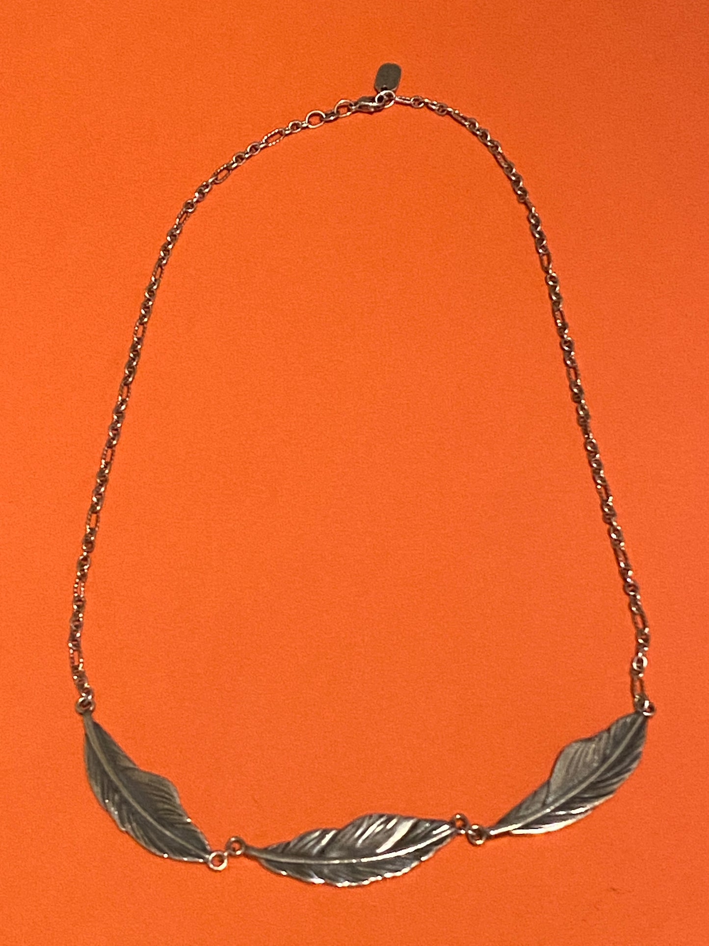 Preowned James Avery Retired HTF Large Silver 3 Feather Statement Necklace 19"