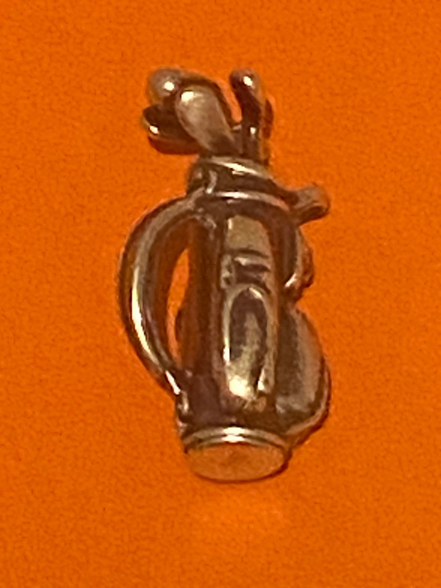 Preowned James Avery Retired Hard to Find Silver 3D Golf Bag Charm