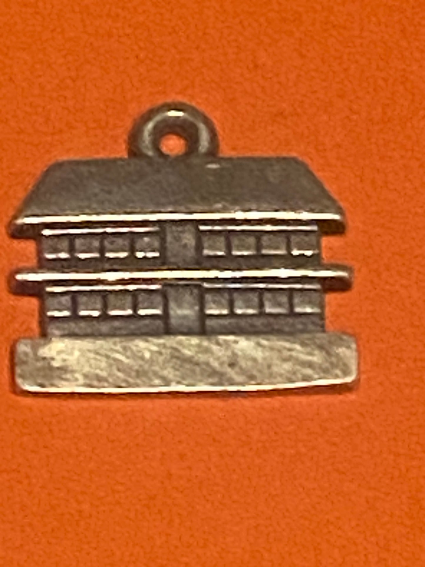 Preowned James Avery Retired Silver Cabin or Haunted House for Halloween Charm Bracelet