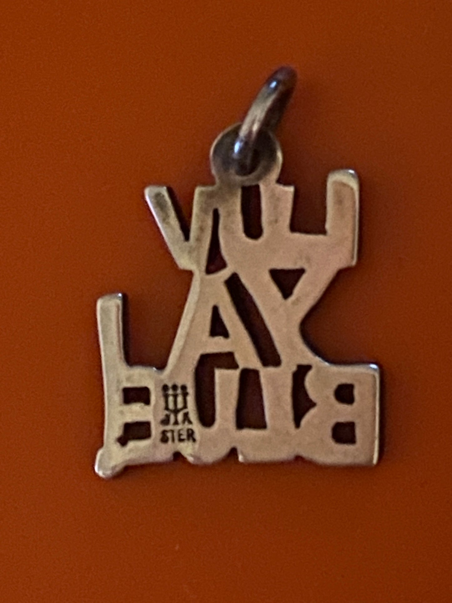 Pre-Owned EXTREMELY RARE James Avery Silver “Luv Ya Blue” Charm