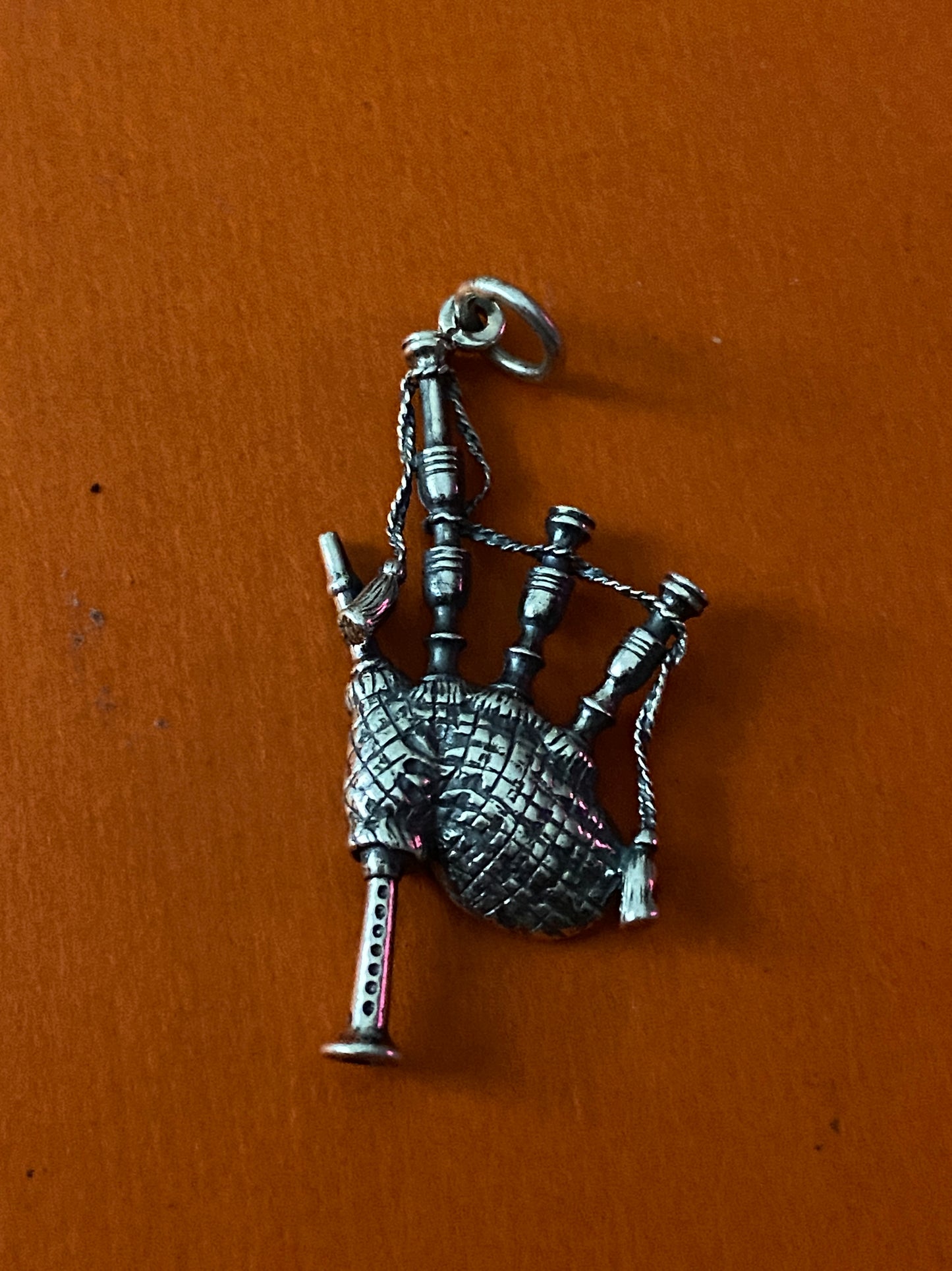 Preowned James Avery Retired RARE Silver Bagpipes Charm