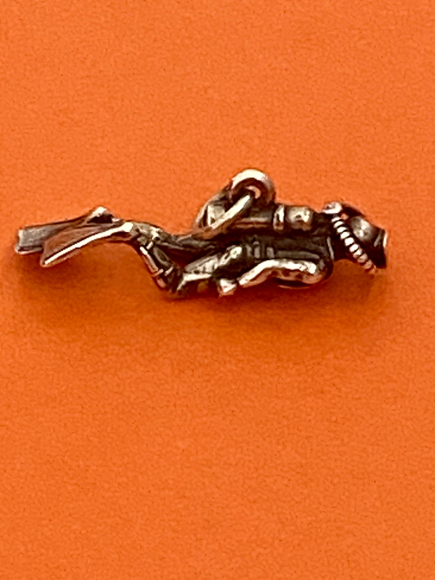 Pre-Owned James Avery Retired & HTF Silver Scuba Diver Charm