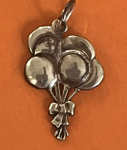 Preowned James Avery Retired Sterling Silver Balloon Bouquet Charm Or Pendant
