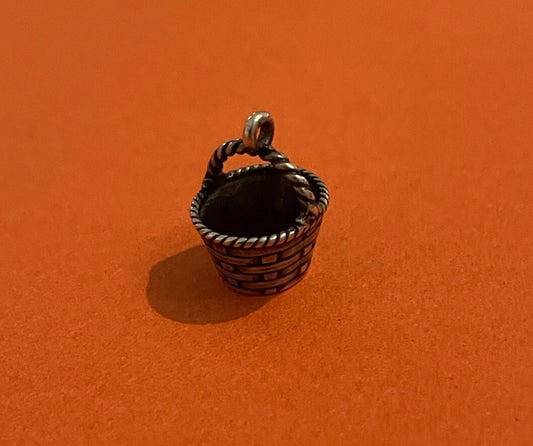 Preowned James Avery Retired Silver Easter Basket Charm