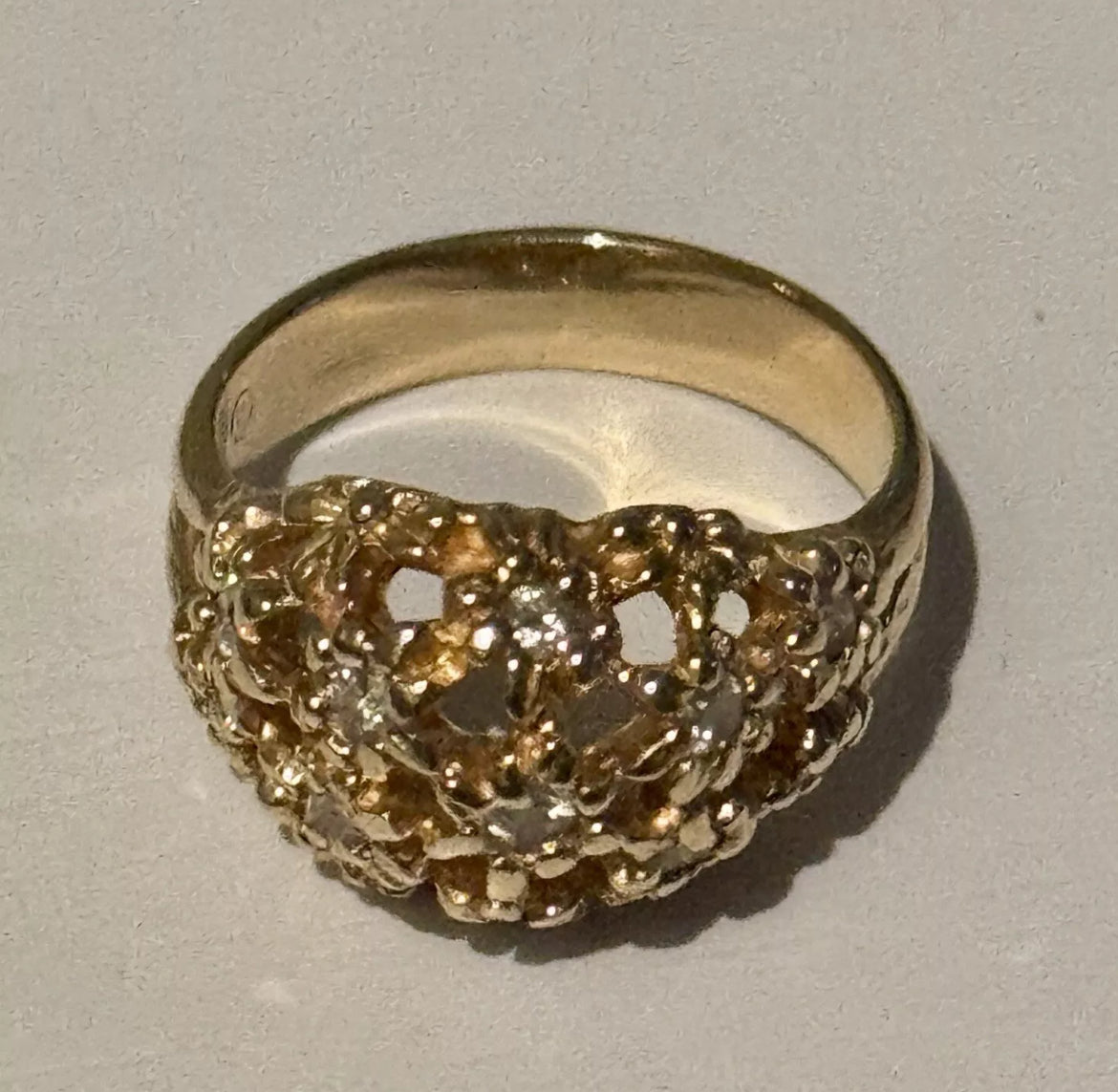 Preowned James Avery Retired RARE 14k Gold Small Daisy Diamond Ring Size 7.5 (.33 tcw)