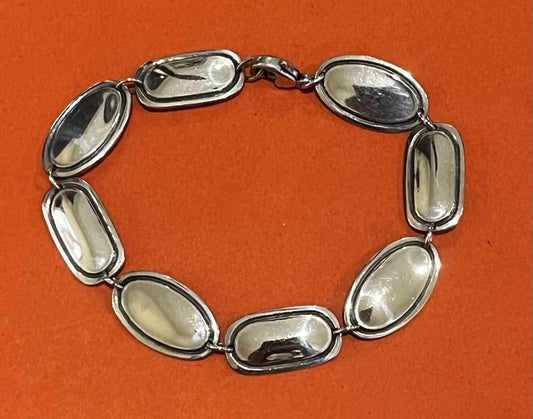 Preowned James Avery Retired Sterling Silver Oval Link Bracelet 7”
