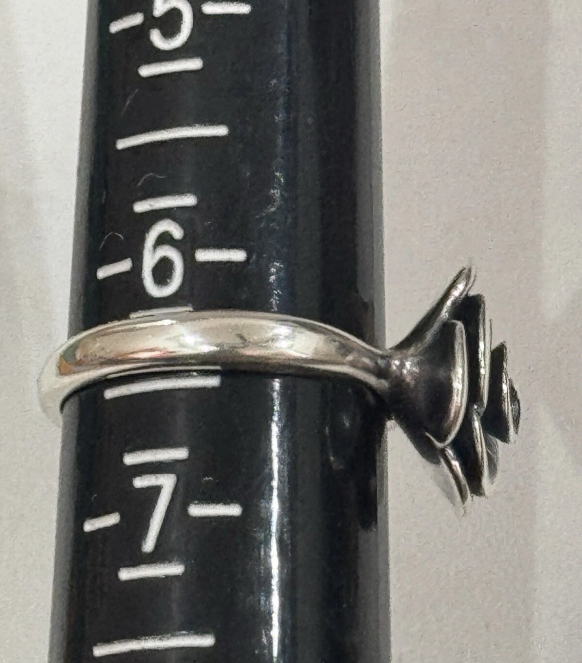 Preowned James Avery Retired Silver Rose Blossom Ring Size 6.5