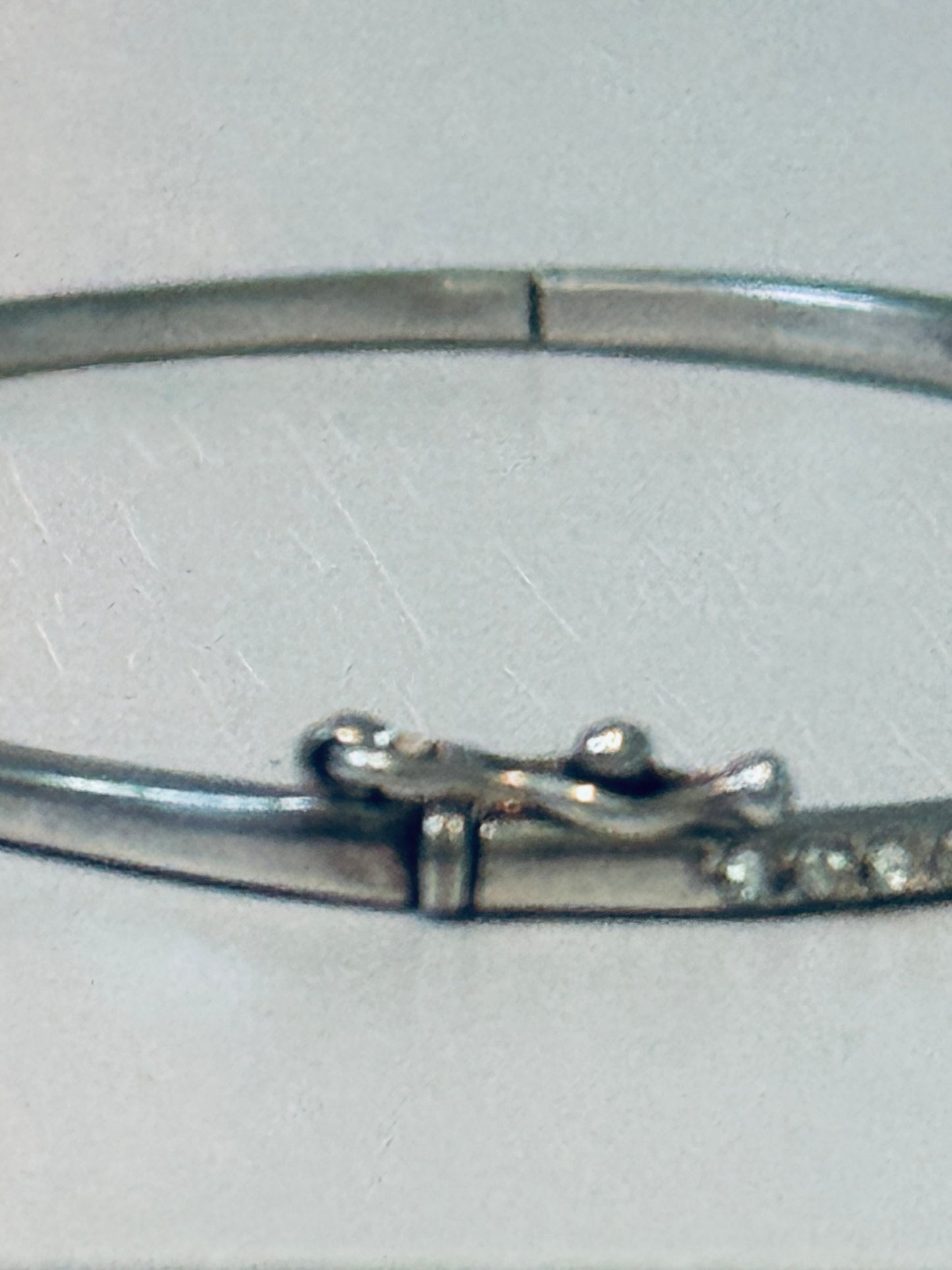 Pre Owned Sterling Silver 925 XO Diamond Pave Half Tennis Hinged Bangle Bracelet