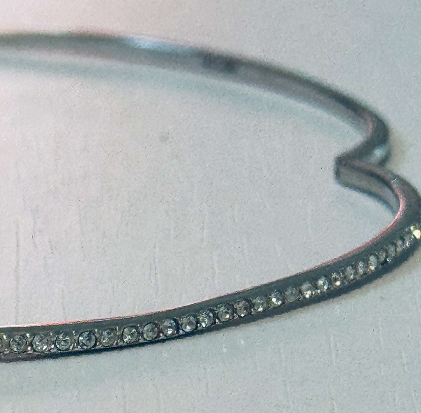 Pre Owned Sterling Silver 925 XO Diamond Pave Half Tennis Hinged Bangle Bracelet