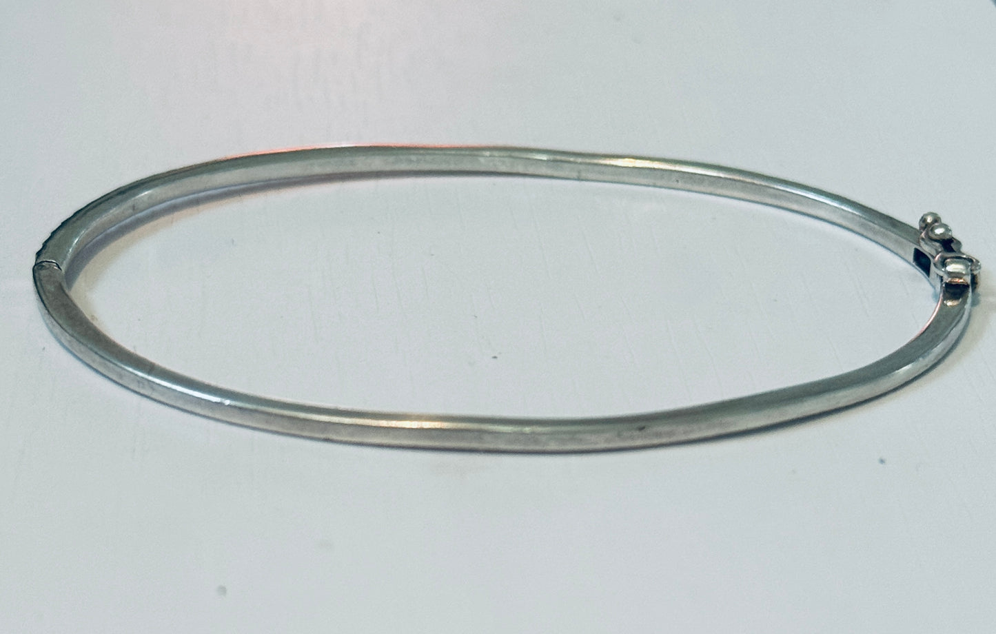 Pre Owned Sterling Silver 925 XO Diamond Pave Half Tennis Hinged Bangle Bracelet