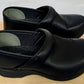 Pre Owned Womens DANSKO Black Leather Nurse Shoes Professional Clogs Size 36 Size 7