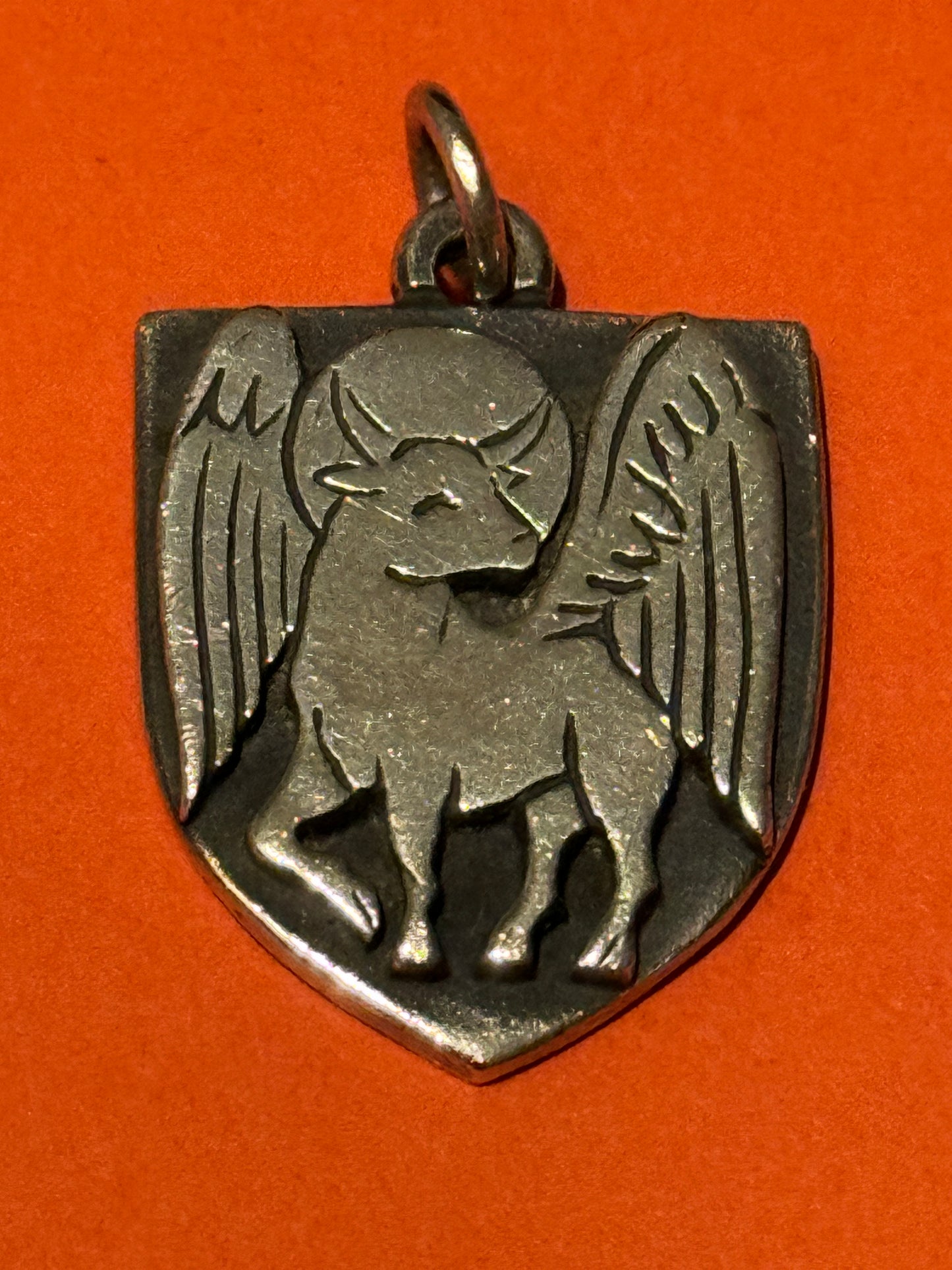 Pre Owned James Avery Silver St Luke Retired RARE St Luke’s Winged Bull Pendant Medallion