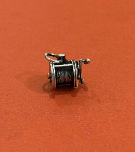 Pre-Owned James Avery RARE Retired Sterling Silver Fishing Reel Charm New in Box