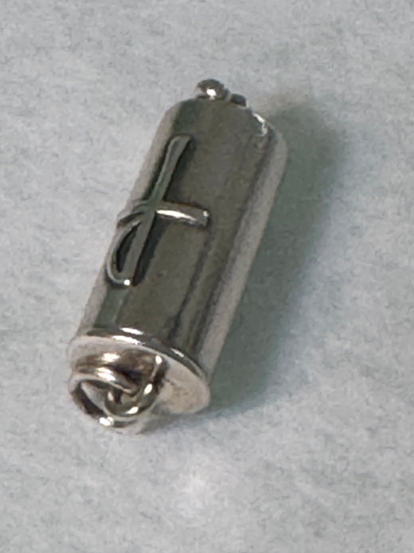Pre Owned James Avery RETIRED RARE HTF Silver Alpha Omega Chi Rho Prayer Scroll Capsule