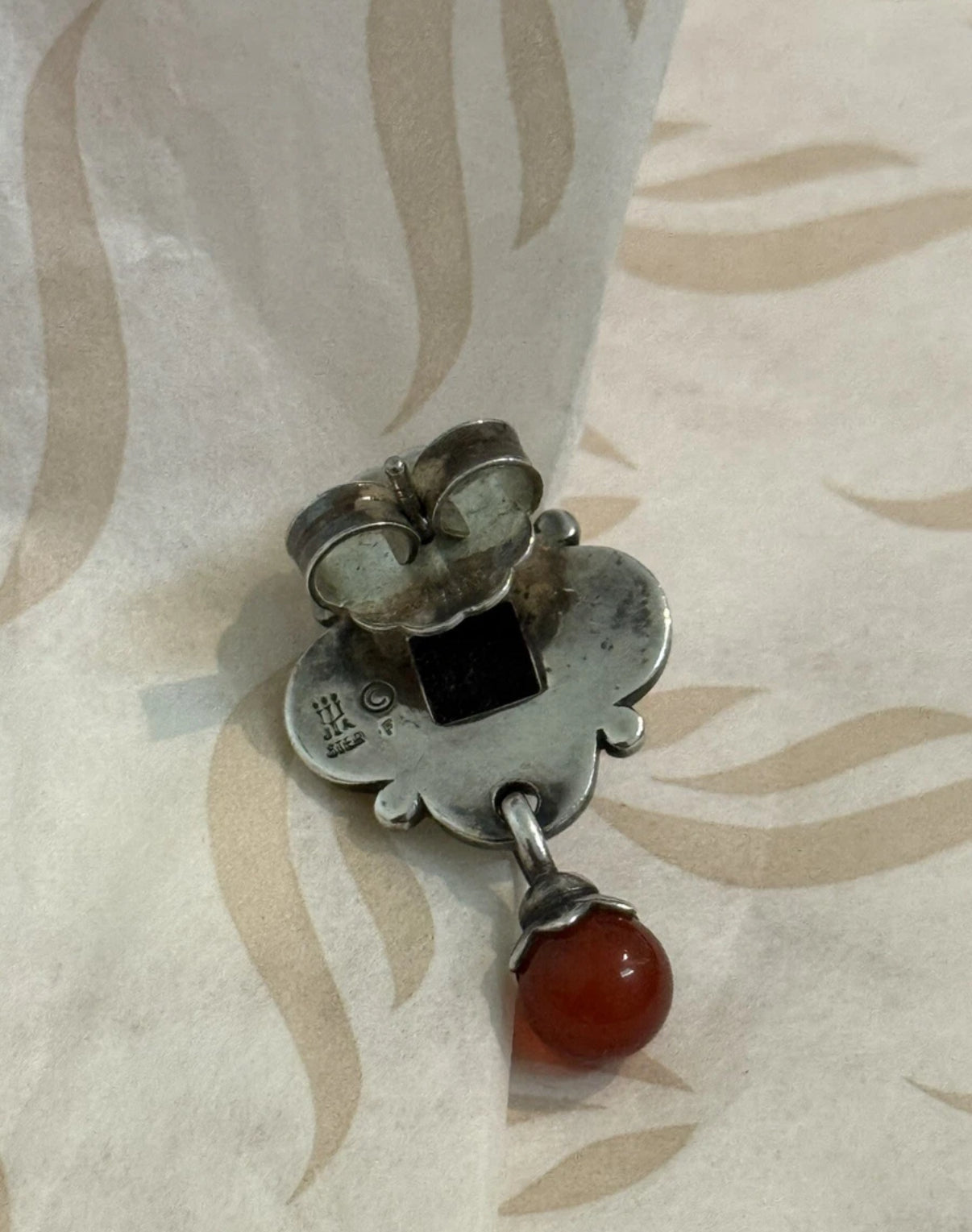 Pre-Owned James Avery RARE Retired Sterling Silver Onyx Carnelian Drop Dangle Earrings