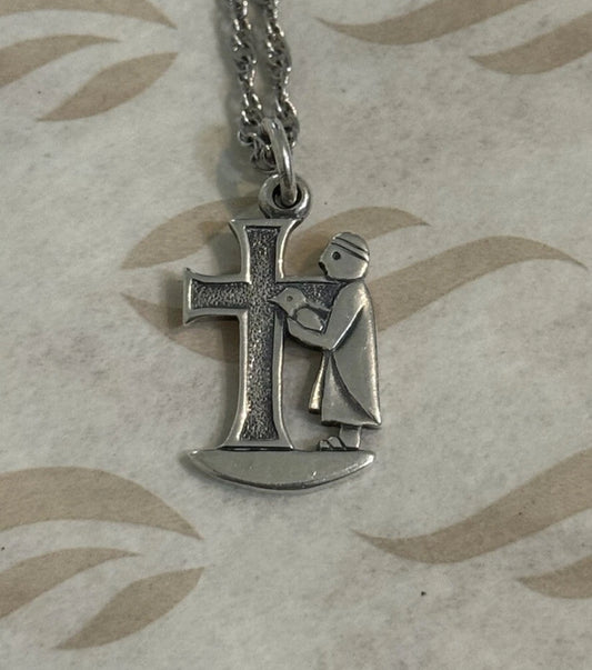 Pre-Owned James Avery Retired Sterling Silver St. Francis Charm w/ 16” JA Necklace