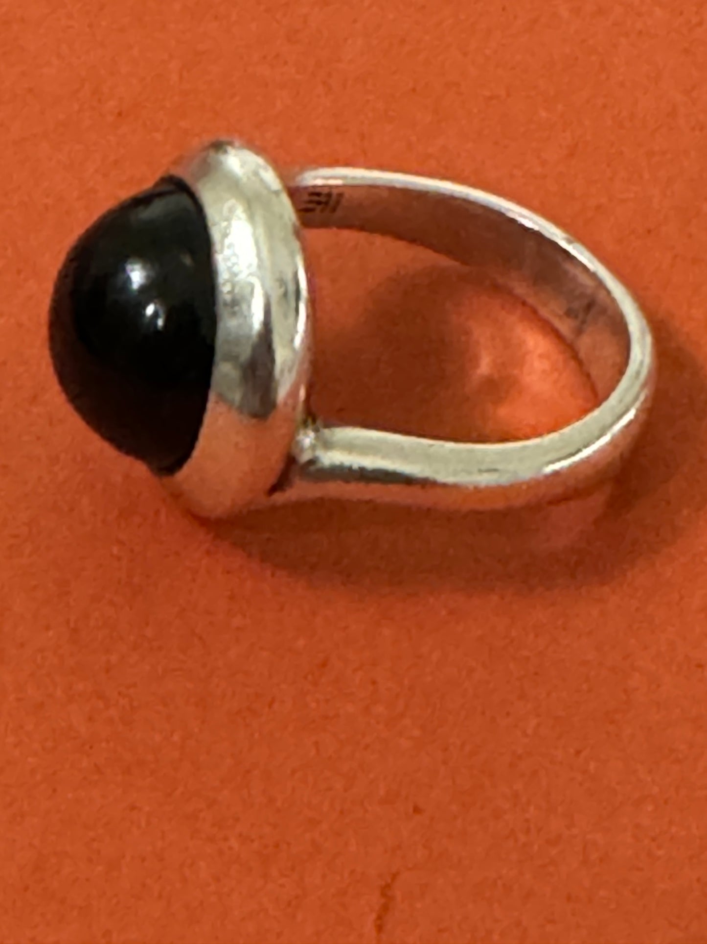 Pre Owned James Avery Retired RARE Silver And Black Round Onyx Cabochon Ring Size 7